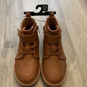 Size 12 boys brown/Tan booties